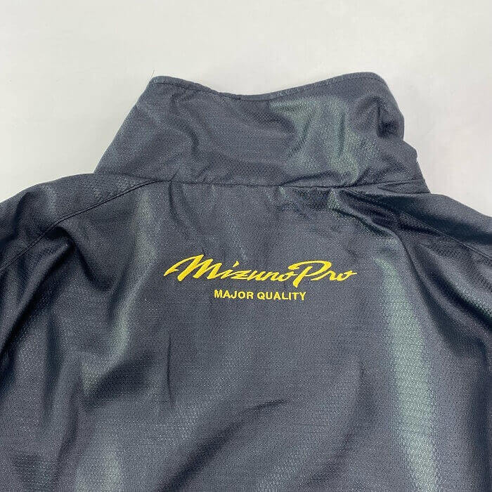 【アウトレット】Mサイズのみ ミズノプロ ブラック ウインドブレーカーシャツ トレーニングウエア メンズ ユニセックス 12JE9W7209 秋用 冬用 野球ウェア スポーツウェア あったかい 暖かい MIZUNO ワケあり 訳あり