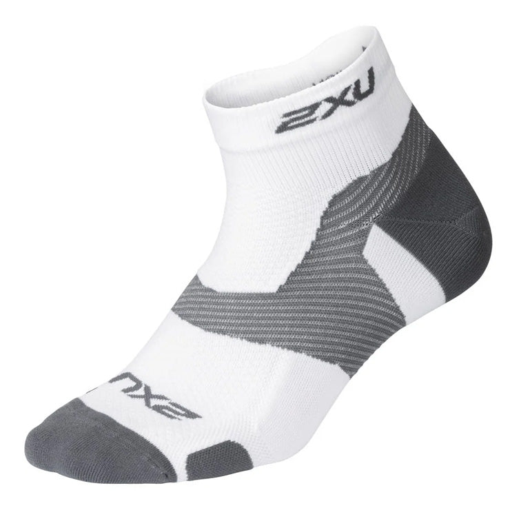 ツータイムズユー 2XU ヴェクター ライトクッション 1/4クルーソックス ショートソックス 1足入り スポーツソックス 大人 ジュニア メンズ レディース ユニセックス UA5047E 靴下 一般 子供 こども トレーニング ランニング バスケ テニス