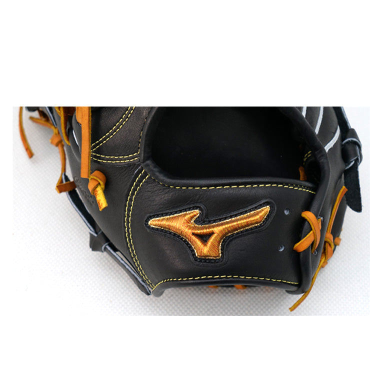 【2024モデル】ミズノプロ クラシック 硬式 グローブ グラブ 外野手用 MIZUNO PRO Classic サイズ18N ブラック×コルク 左投げ用 高校野球対応 1AJGH30007 ミズノプロ クラシック 内野用 BSSショップ限定 硬式野球 大人 一般 高校生 硬式グローブ 硬式グラブ