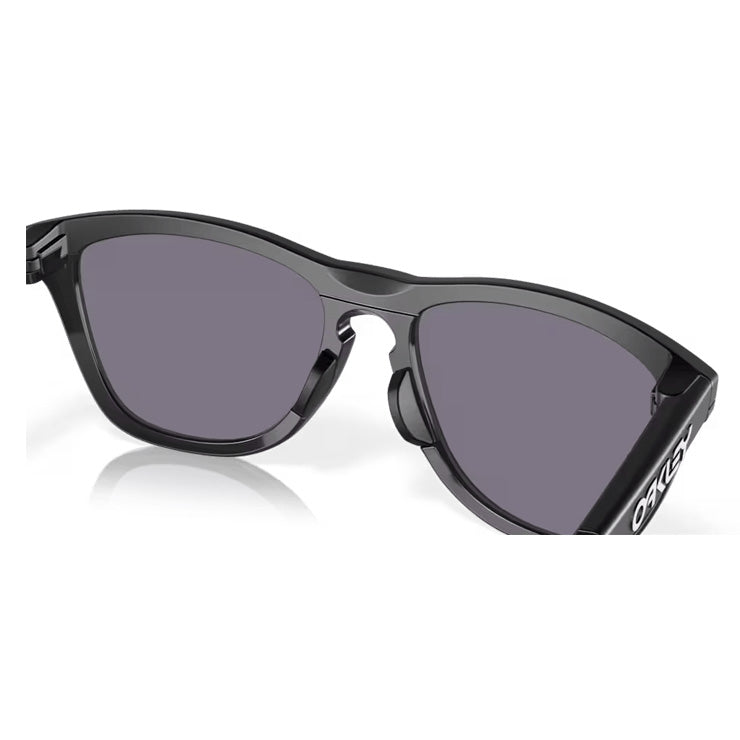 オークリー OAKLEY サングラス Frogskins Range フロッグスキンズ アジアフィット ケース付 メンズ レディース OO9284A-1055 メガネ 眼鏡 UVカット 紫外線 撥水 カジュアル スポーツサングラス 野球 ゴルフ 陸上 サイクリング 自転車 ランニング ジョギング アウトドア