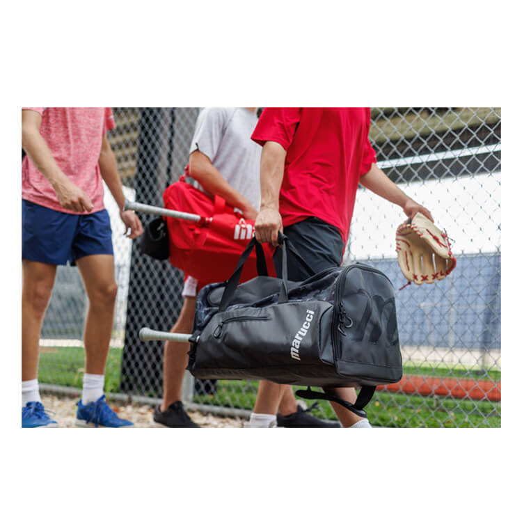 【2024モデル】マルーチ marucci 野球 ダッフルバッグ PRO UTILITY DUFFEL BAG バットホルダー付き 肩掛け可能 MB3PUDB 肩掛け ベースボールバッグ 野球バッグ スポーツバッグ 大人 一般 バッグ かばん カバン バック マルッチ あす楽