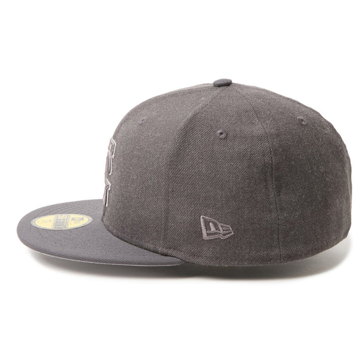 【2026モデル】ニューエラ NEW ERA 読売ジャイアンツ キャップ ビジターロゴ TG 59FIFTY NPB Dark Shadow メンズ レディース ユニセックス 15137332 プロ野球 野球帽 帽子 スポーツキャップ ベースボールキャップ ぼうし