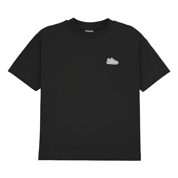 全2色 2025モデル ニューバランス ジュニア用 半袖 Tシャツ シューパッチ ショートスリーブシャツ 子供服 ABT55568 こども キッズ Jr 子ども スポーツウェア 半袖シャツ new balance