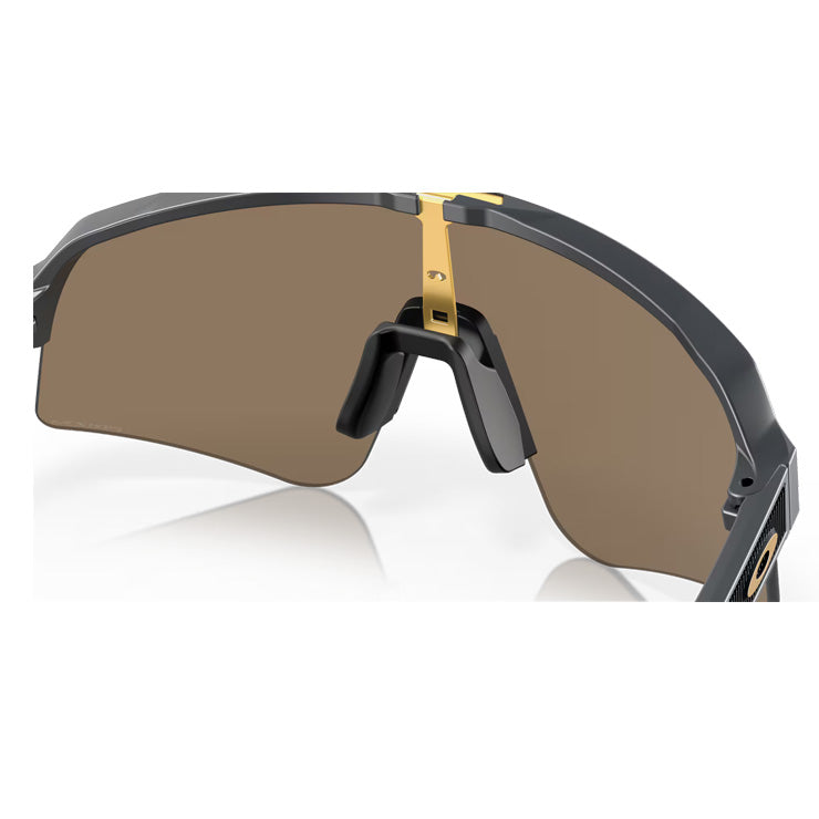 オークリー OAKLEY サングラス Sutro Lite Sweep スートロ ライト スイープ ハイブリッジフィット ケース付 メンズ レディース OO9465-1739 紫外線 撥水 カジュアル スポーツサングラス 野球 ゴルフ 陸上 サイクリング 自転車 ランニング ジョギング アウトドア