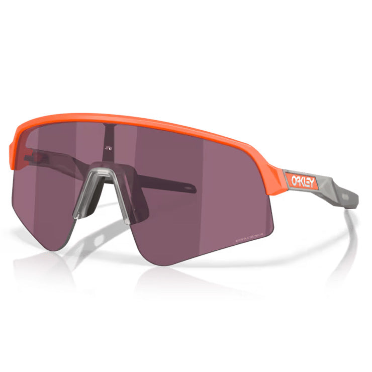 オークリー OAKLEY サングラス Sutro Lite Sweep スートロ ライト スイープ ケース付 メンズ レディース OO9465-3039 メガネ 眼鏡 UVカット 紫外線 撥水 カジュアル スポーツサングラス 野球 ゴルフ 陸上 サイクリング 自転車 ランニング ジョギング アウトドア