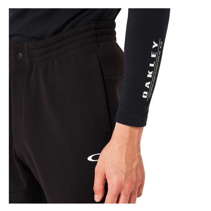 【2025モデル】オークリー アンダーシャツ インナーシャツ 長袖 モックネック メンズ Technical Base Layer LS Mock 5.0 FOA408268 野球 スポーツ インナーウェア スポーツウェア トレーニングウェア ランニング ジョギング ジム oakley