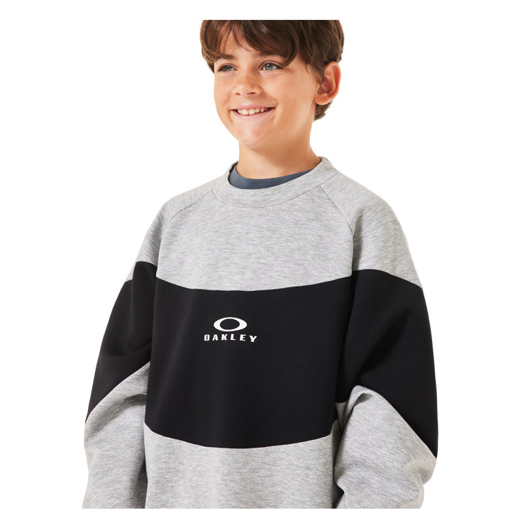 【2025モデル】オークリー ジュニア用 スウェット トレーナー 長袖 子供服 裏起毛 Ytr Qd Fleece Block Crew 10.0 FOA408323 男の子 女の子 こども キッズ Jr 子供 子ども 小学生 スポーツウェア カジュアル 普段着 フーディー スポカジ 秋物 冬物 春物 oakley
