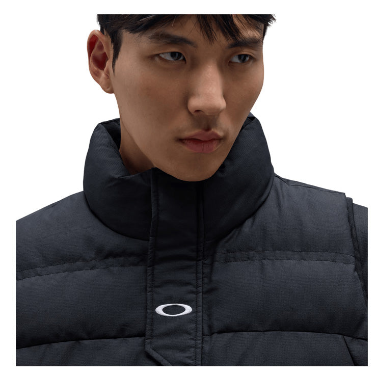 【2026モデル】オークリー ウェア 中綿 ベスト 長袖 冬物 ゴルフウェア アウター Forceful Padded Vest 2.0 メンズ ユニセックス FOA409549 冬用 防寒 防風 暖かい あったかい スポーツウェア トレーニングウェア ウィンドブレーカー oakley