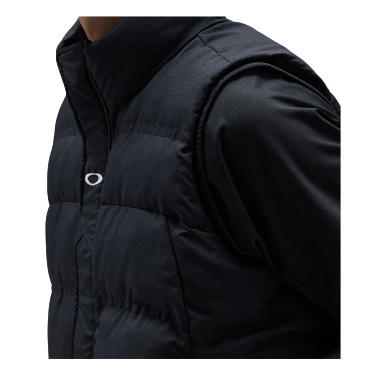 【2026モデル】オークリー ウェア 中綿 ベスト 長袖 冬物 ゴルフウェア アウター Forceful Padded Vest 2.0 メンズ ユニセックス FOA409549 冬用 防寒 防風 暖かい あったかい スポーツウェア トレーニングウェア ウィンドブレーカー oakley