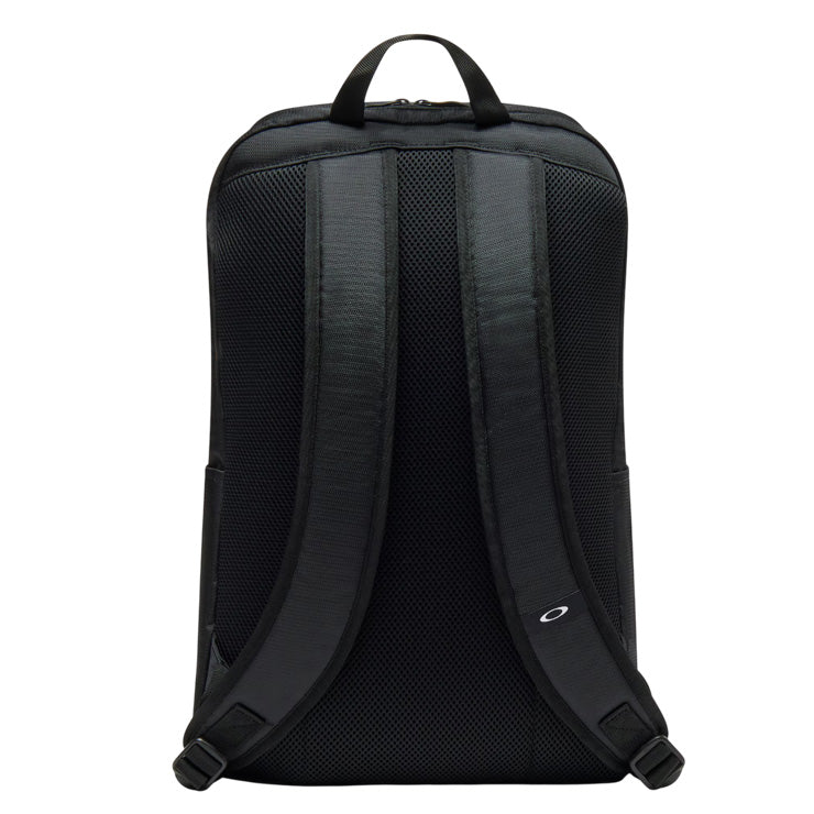 オークリー バックパック リュックサック 28L Essential Day Pack M