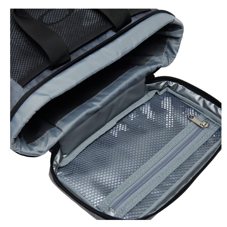 オークリー クーラーバッグ ペットボトル6本収納可 Essential Cooler Box M 9.0 FOS901988 クーラーボックス 飲み物 ドリンク 保冷剤 アウトドア 野球 夏 oakley