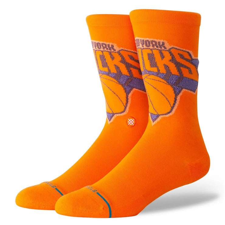 【2026モデル】STANCE スタンス クルーソックス バスケットボール NBA POSTERIZE 1足入り ブルズ ウォリアーズ レイカーズ ニックス すね丈 メンズ レディース ユニセックス A545D26PCH A545D26PGS A545D26PLA A545D26PNY スポーツソックス 靴下 大人 一般