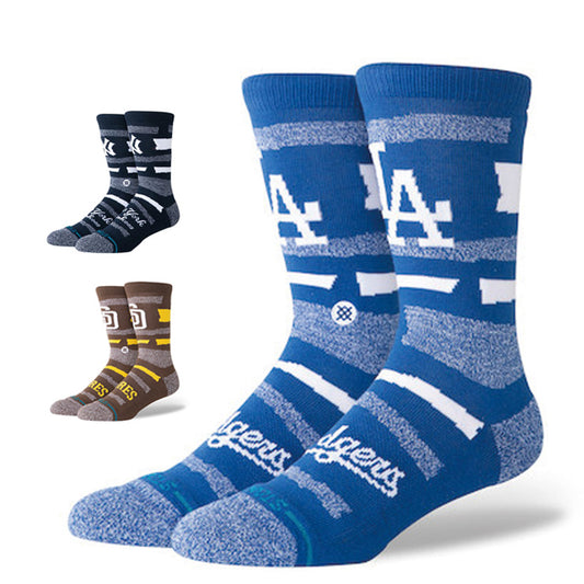 STANCE スタンス クルーソックス MLBチームカラー 1足入り SQUEEZE すね丈 大人用 A555A25SQD A555A25SQN A555A25SQS ドジャース ヤンキース パドレス スポーツソックス 靴下 大人 一般 普段遣い カジュアル 通勤 通学 おしゃれ オシャレ かっこいい MLB メジャーリーグ
