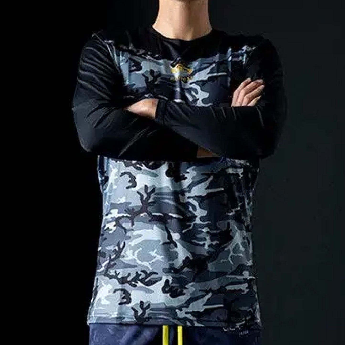 アクティブーム ActiveM 野球 アンダーシャツ 丸首 長袖 コンフォートインナー カモフラージュ 大人 一般 クルーネック インナーシャツ 機能性インナー 高機能インナー 吸汗速乾 ストレッチ