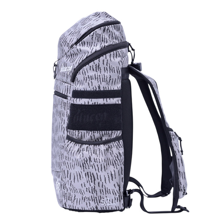【2026モデル】blueeq ブルイク クラブユース バックパック 33L WOLFカラー リュックサック 5R BP CLUB YOUTH WOLF 33 BQB00054 ジュニア 小学生 中学生 高校生 大人 スポーツバッグ 野球 バスケ サッカー 通勤 通学 部活 かばん カバン 大容量 大きい