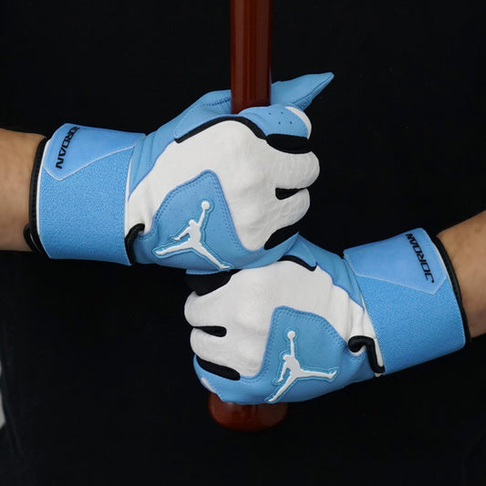 【2026モデル】ナイキ ジョーダン バッティンググローブ レジェンド ロングカフ 両手用 ホワイト×ブルー×ホワイト JD1121-157 サポーター バッティング手袋 バッティンググラブ 打者用手袋 大人 一般 草野球 練習 試合 ソフトボール NIKE JORDAN
